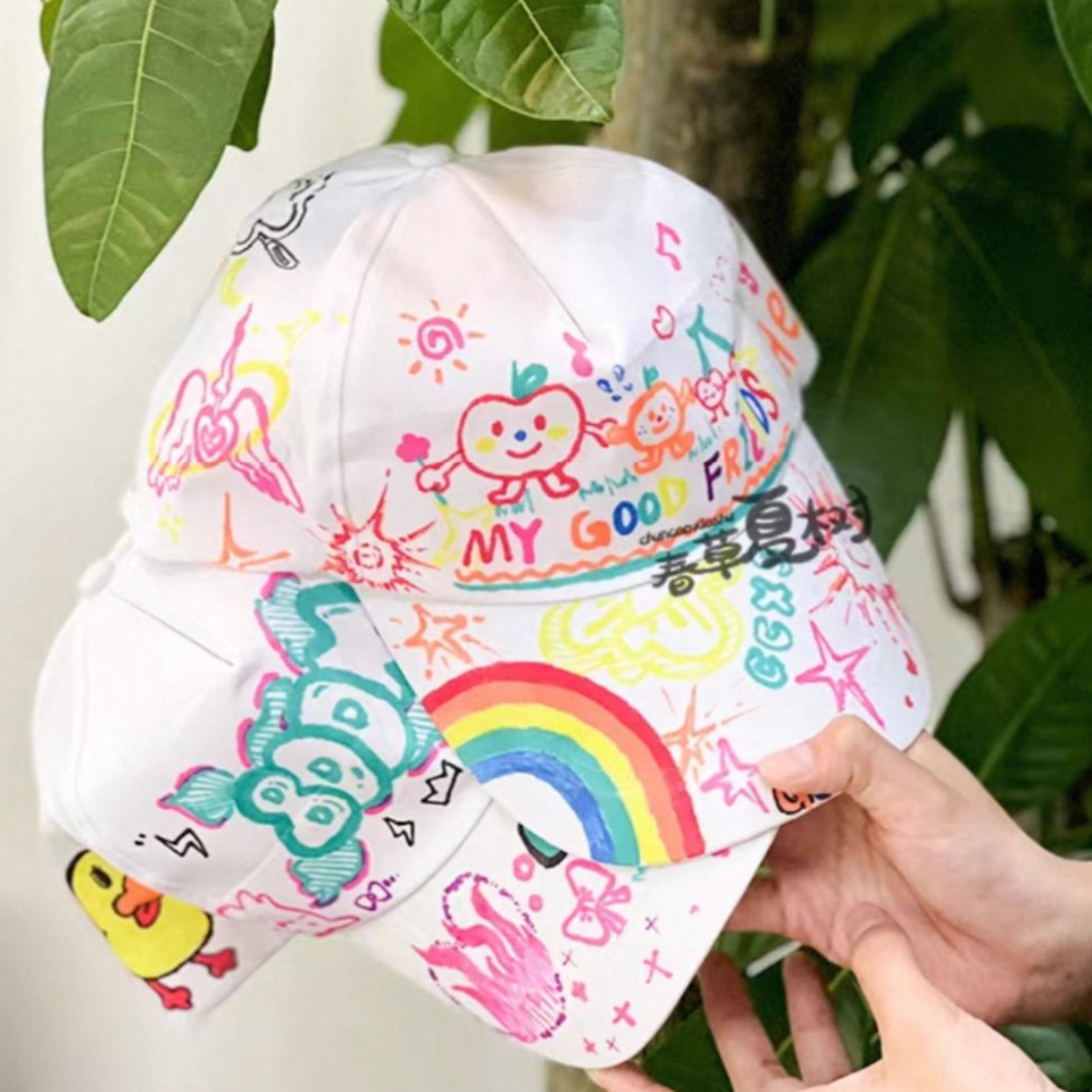 SG Water Bottle Tote Bag Painting / SG Cap Painting