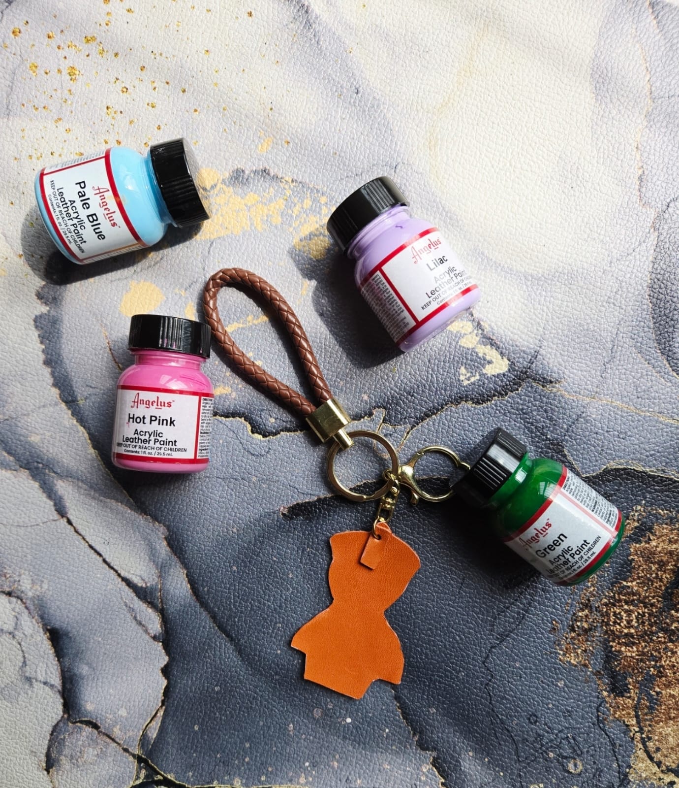 Paint Your Own Jiang Si Bag Charm